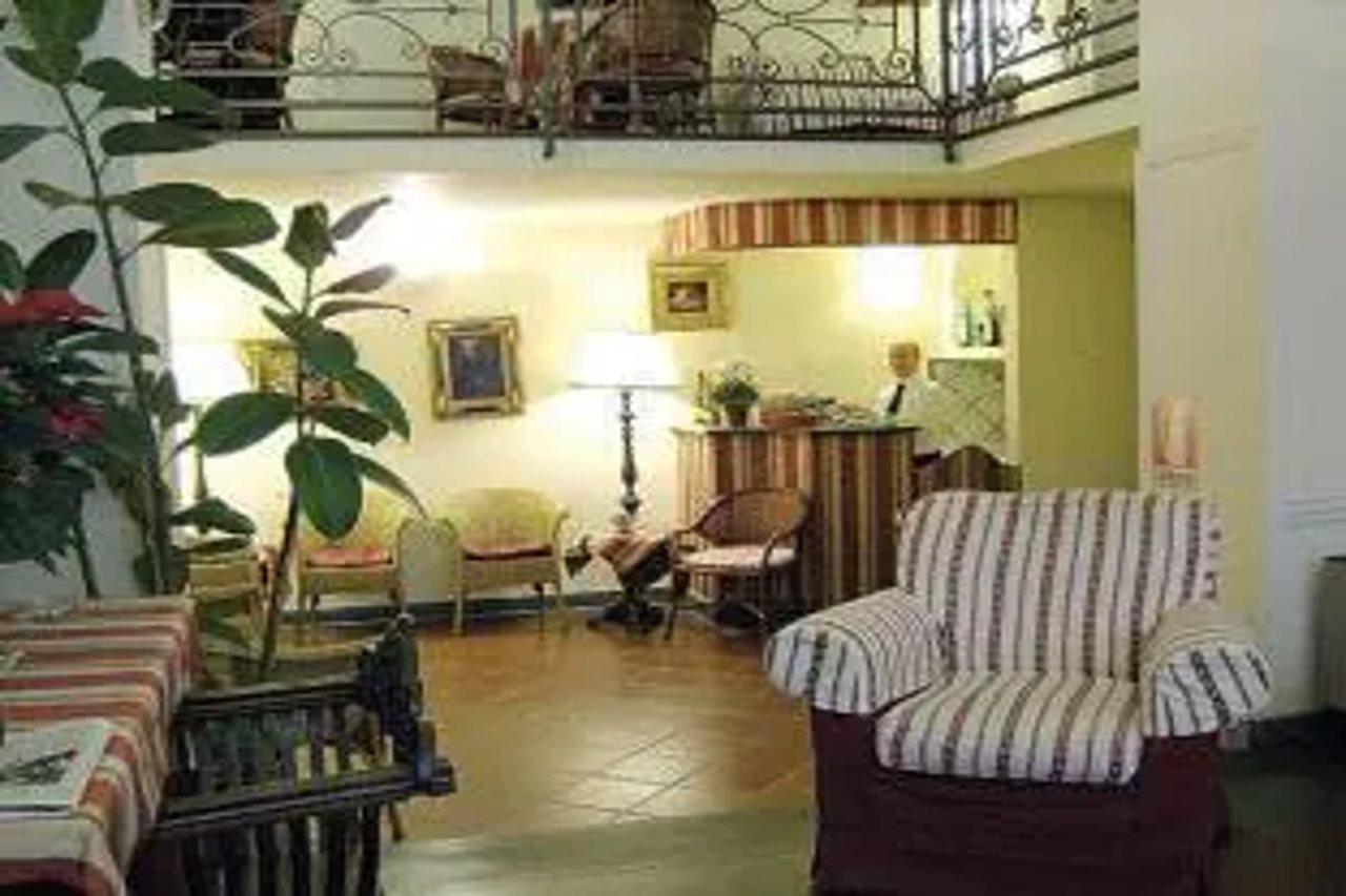 Hotel Unicorno Флоренция Екстериор снимка